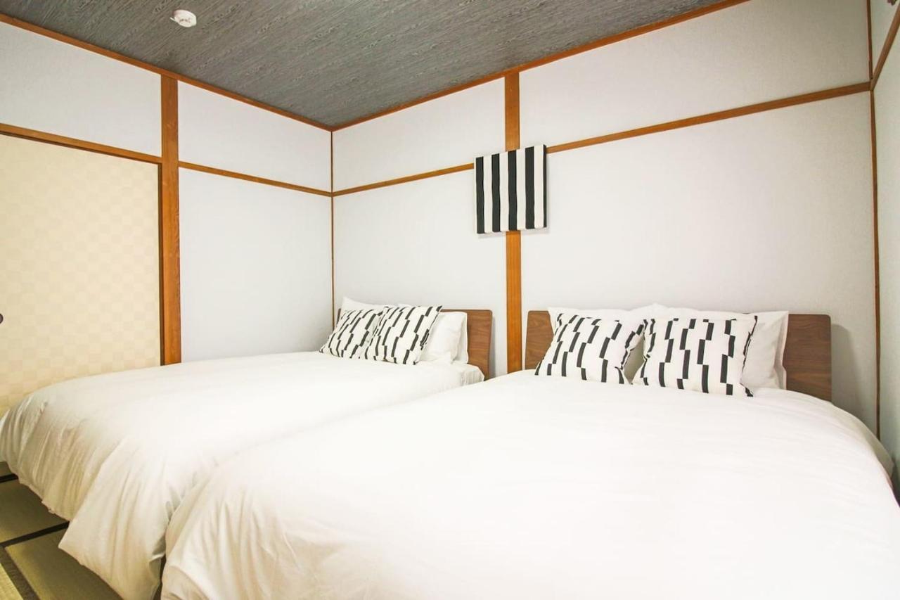 Апартаменты Osaka Box House Экстерьер фото