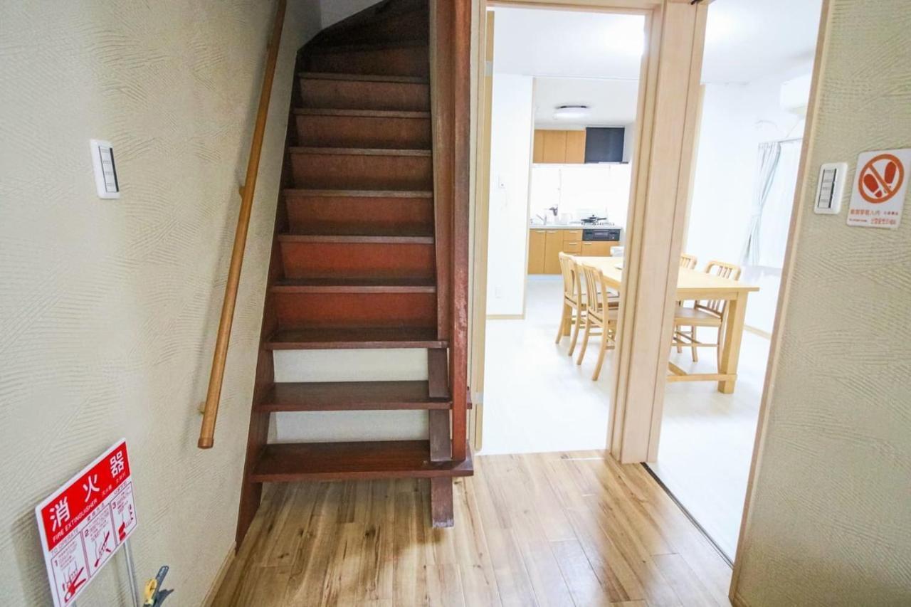 Апартаменты Osaka Box House Экстерьер фото
