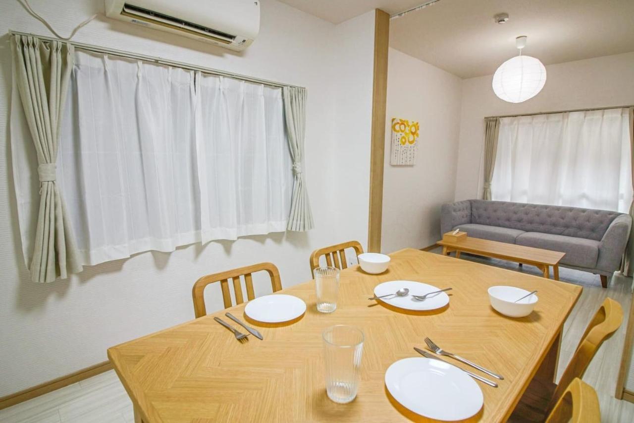 Апартаменты Osaka Box House Экстерьер фото
