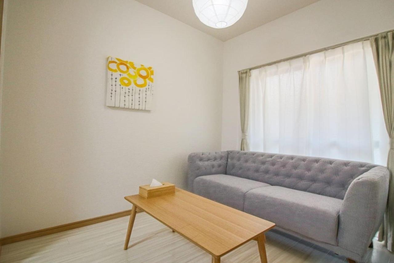 Апартаменты Osaka Box House Экстерьер фото