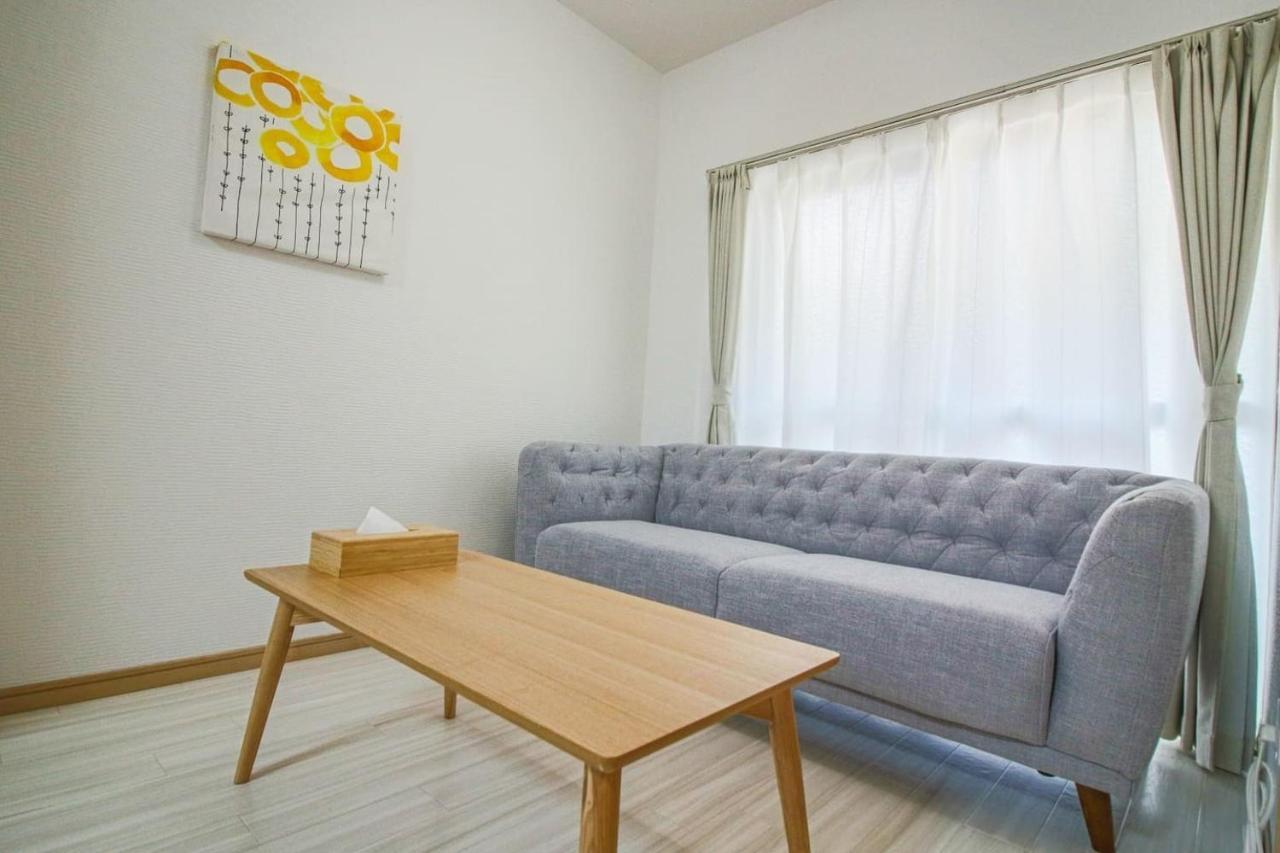 Апартаменты Osaka Box House Экстерьер фото
